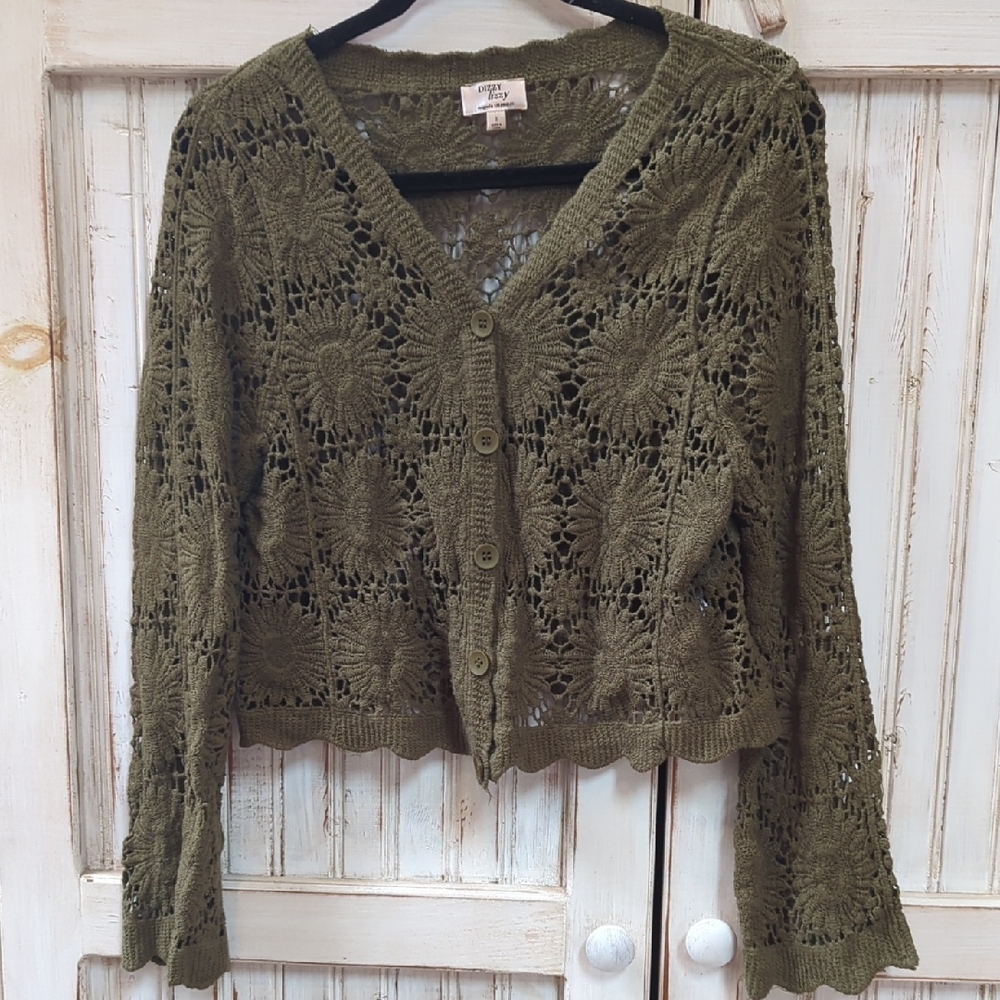 Dizzy Lizzy,Army / Olive Green Crochet Cardigan. Small